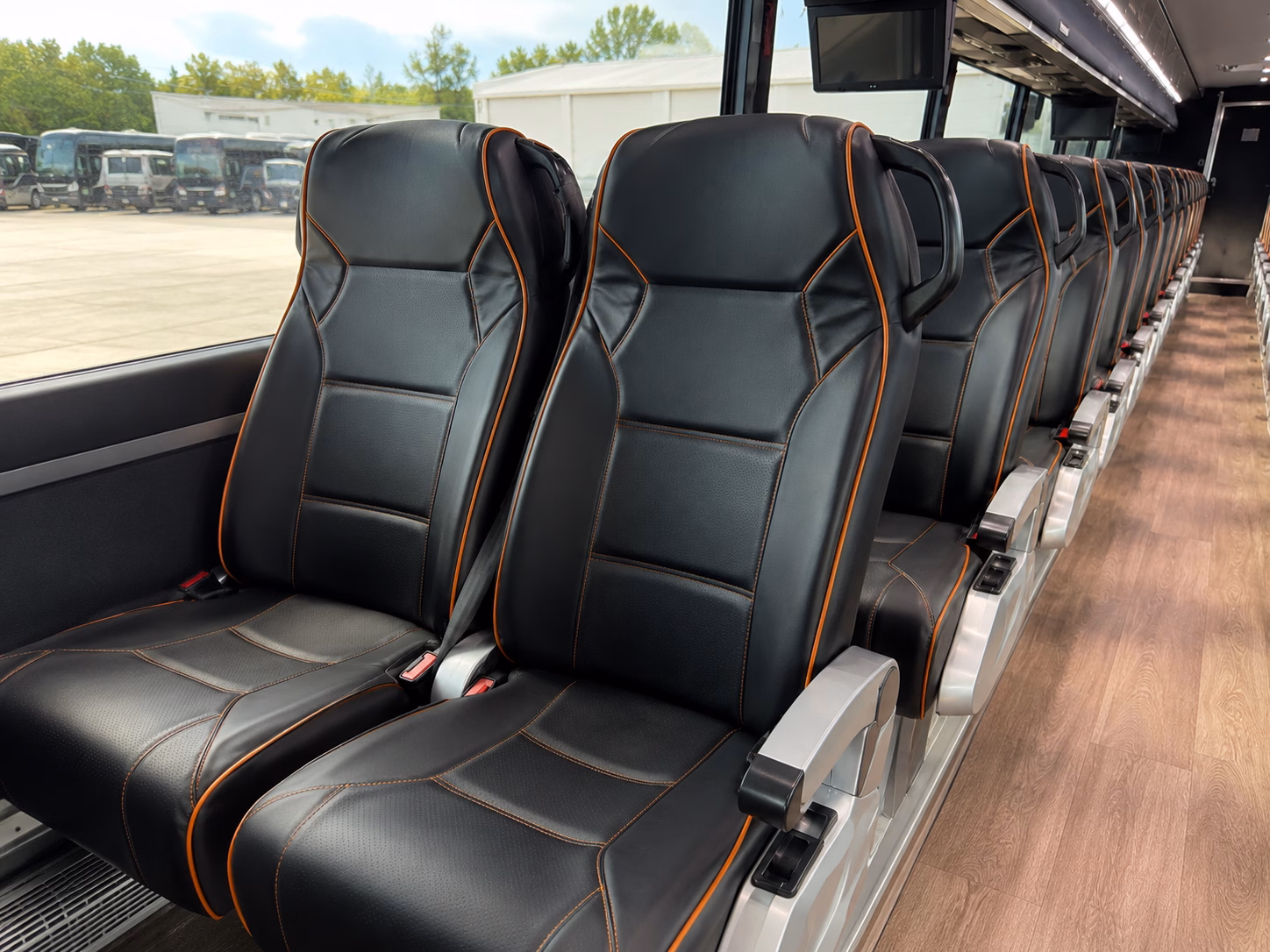 charter buses for usu aggies away games and pac 12 road trips