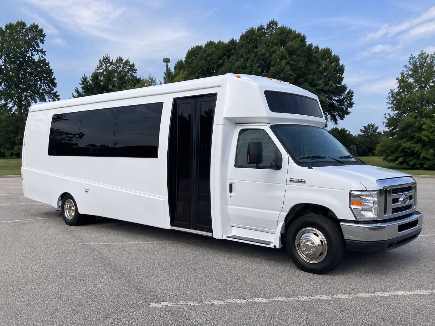 logan 18 passenger party bus