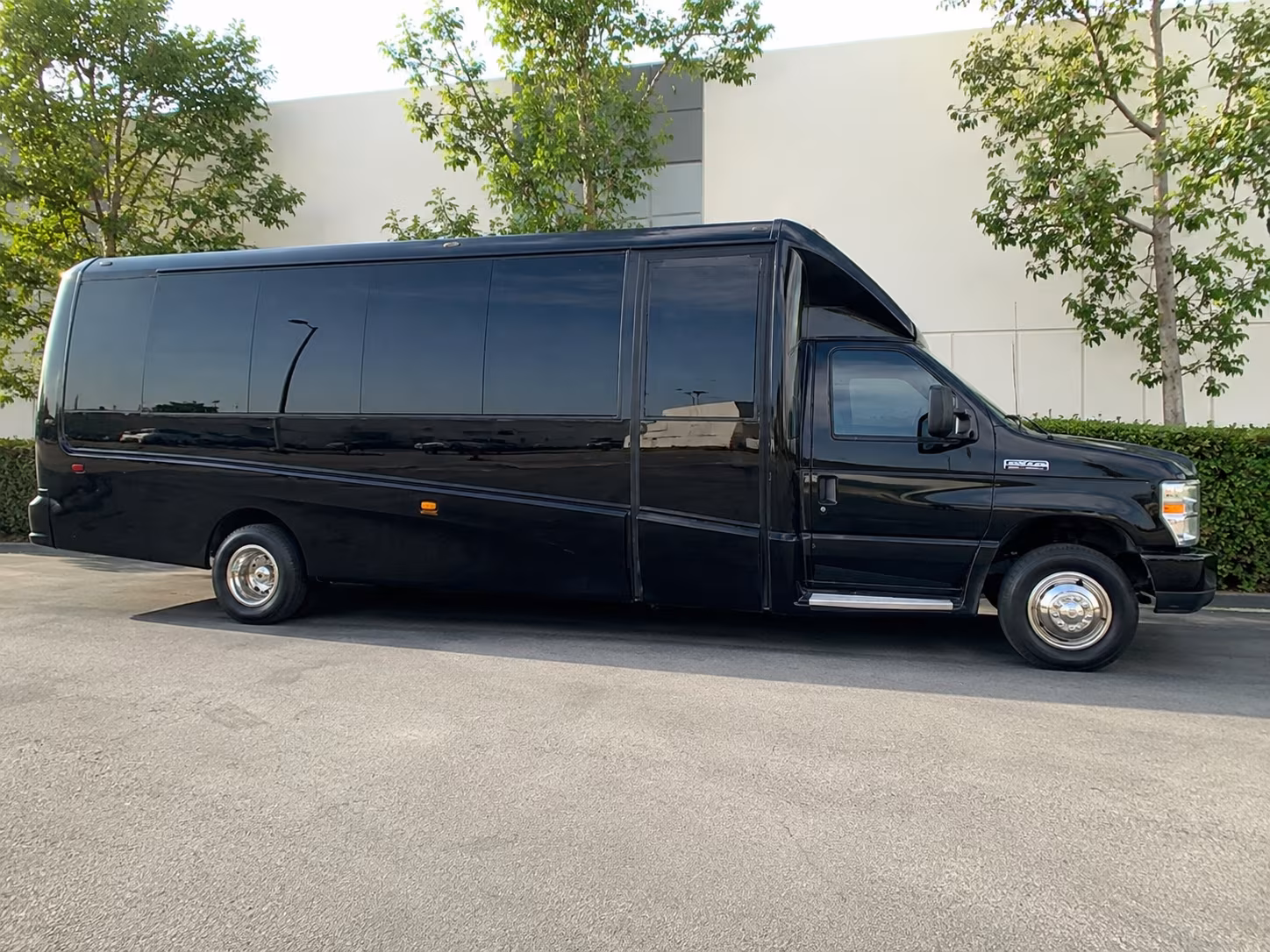 millcreek private shuttles for millcreek winery tour groups