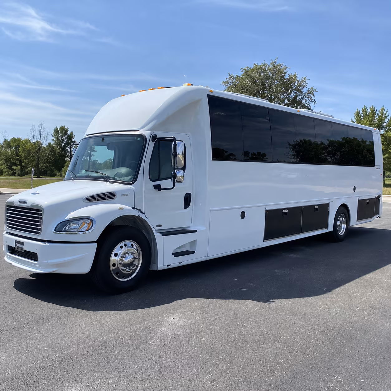 roy 40 passenger party bus