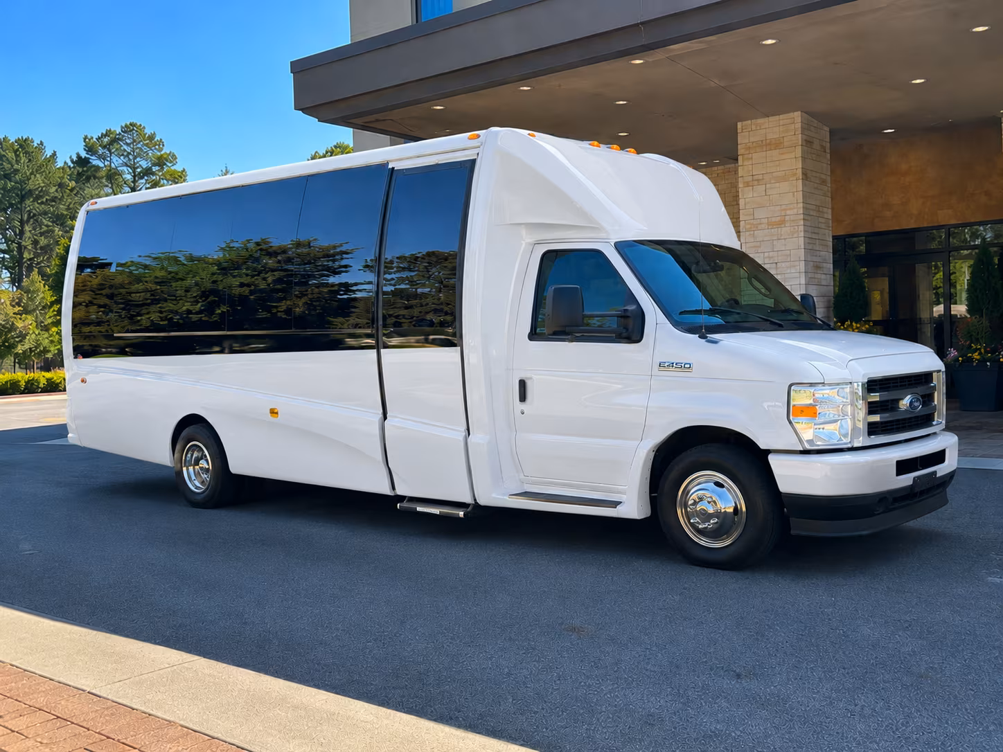 you set the itinerary logancharterbuscompany com helps you find the bus that fits
